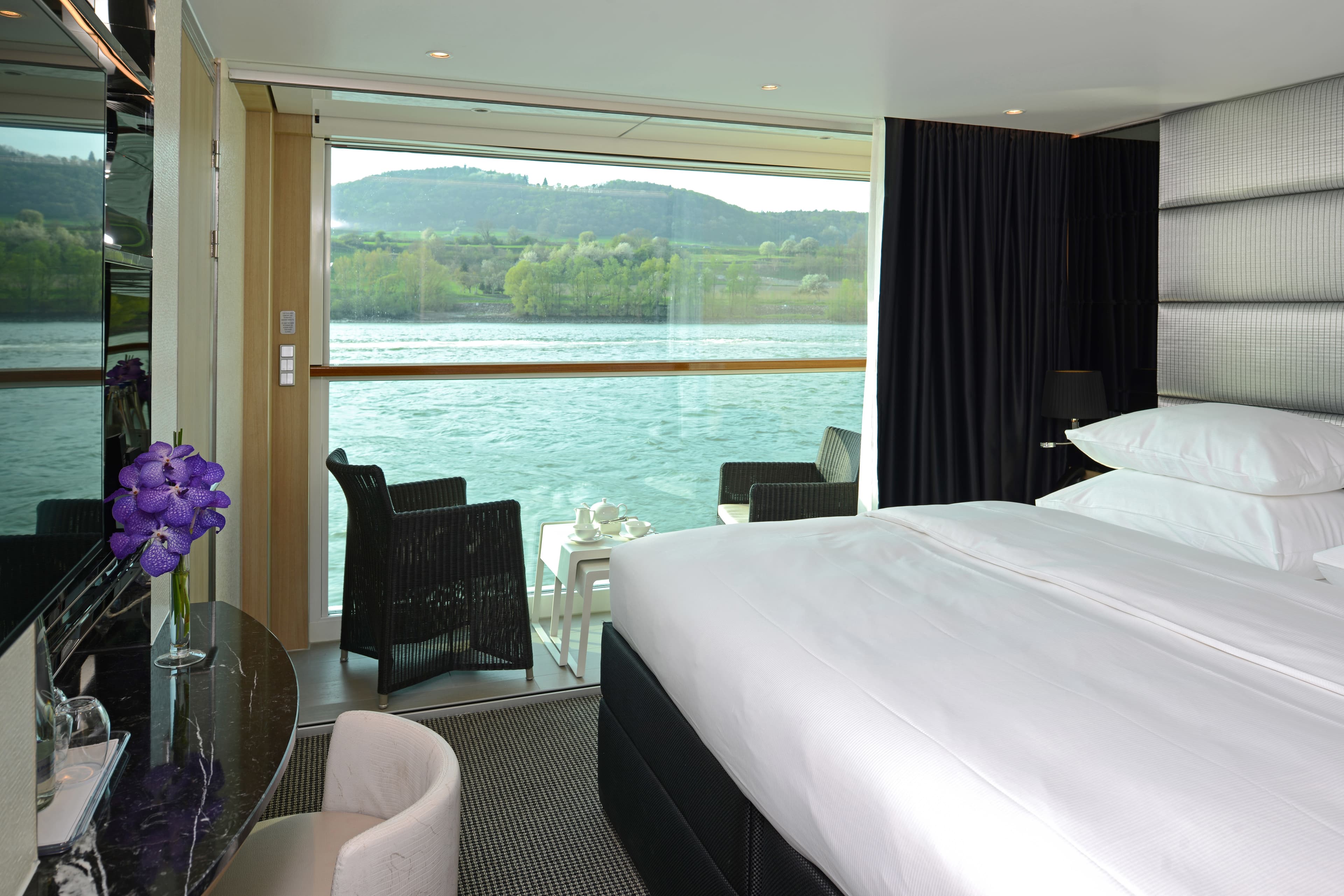 Scenic Jewel Balcony Suite