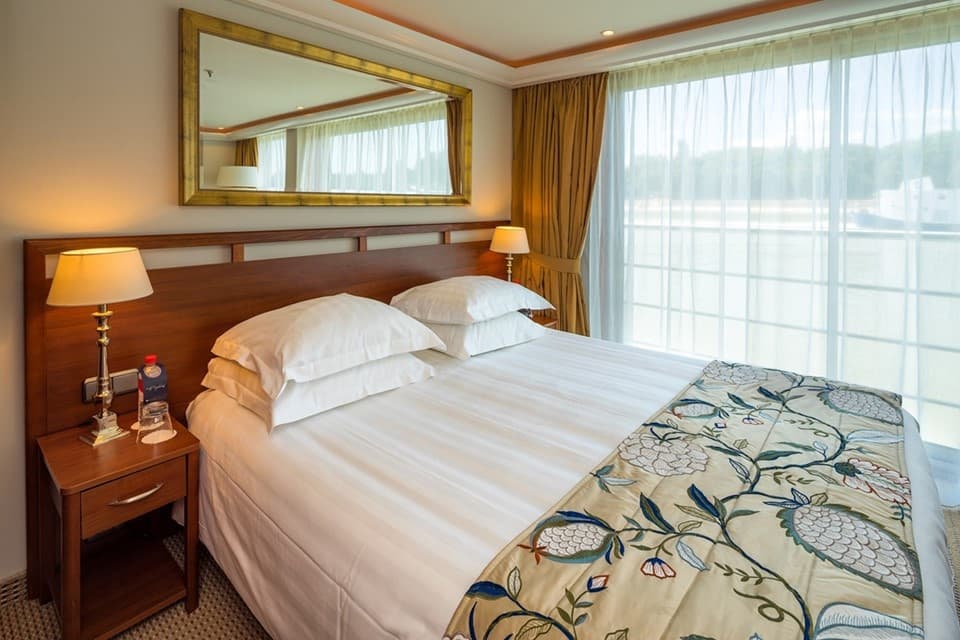 AmaDante French Balcony