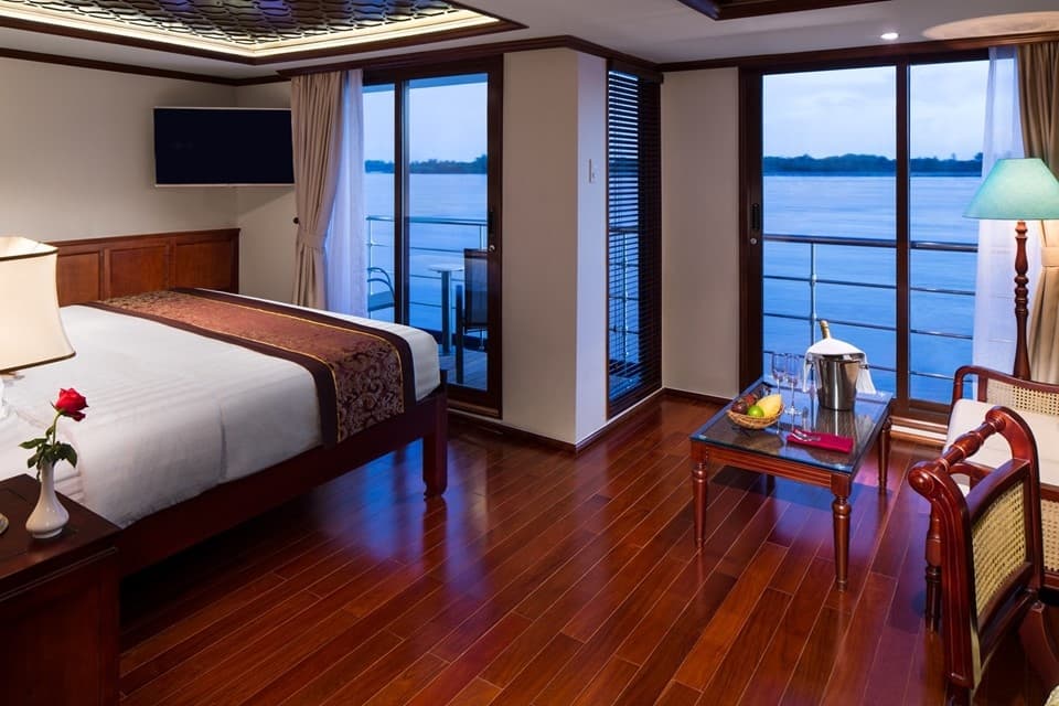 AmaDara Suite French & Outside Balcony