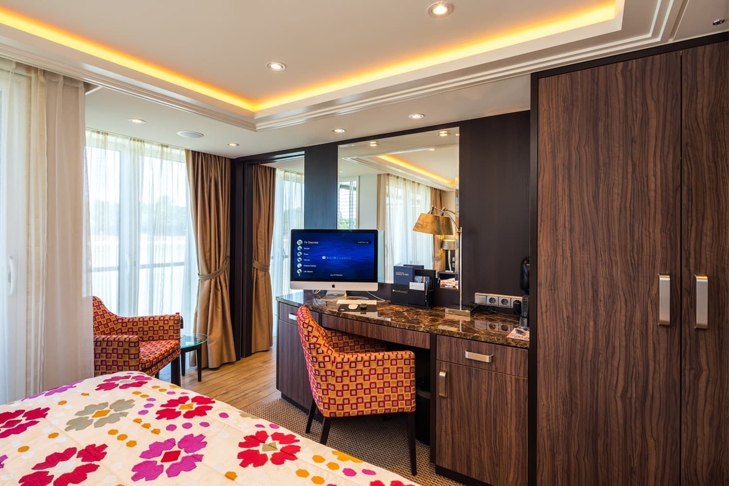 AmaStella Twin Balcony