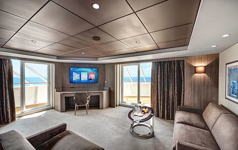 MSC Virtuosa MSC Yacht Club Royal Suite with Whirlpool Bath