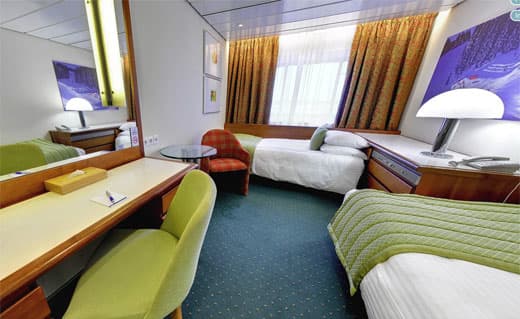 Balmoral Oceanview / Outside cabin