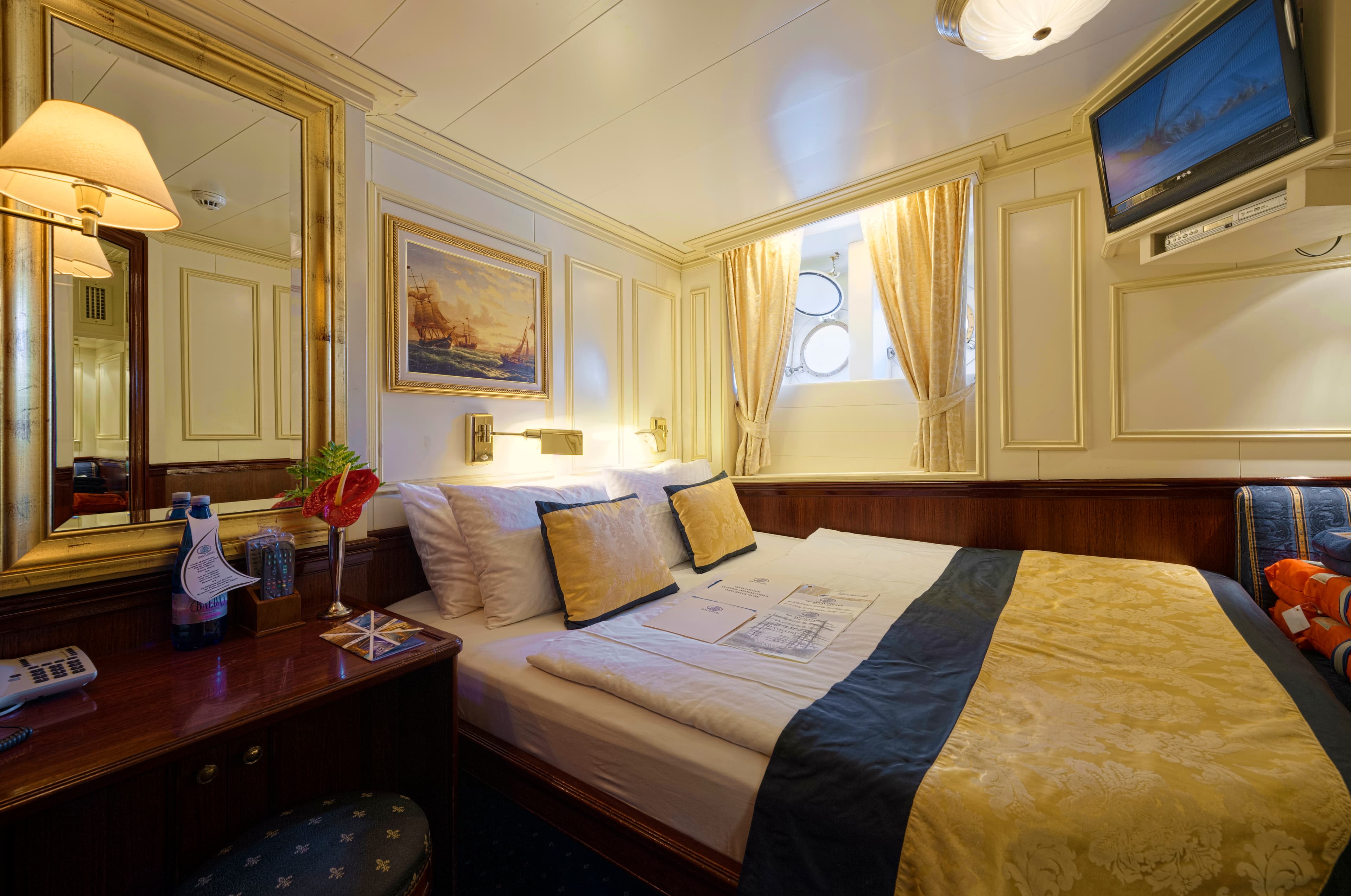 Royal Clipper cruise ship