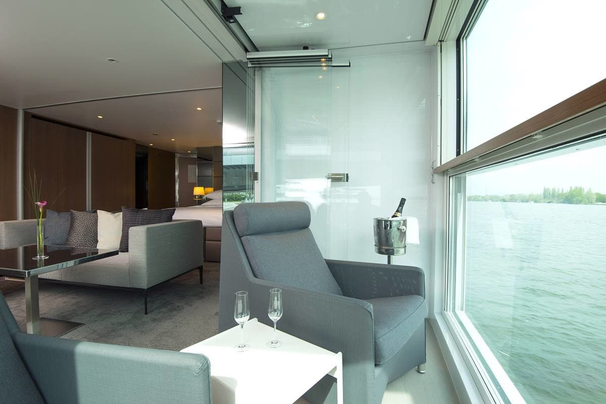 Scenic Diamond Royal Panorama Suite