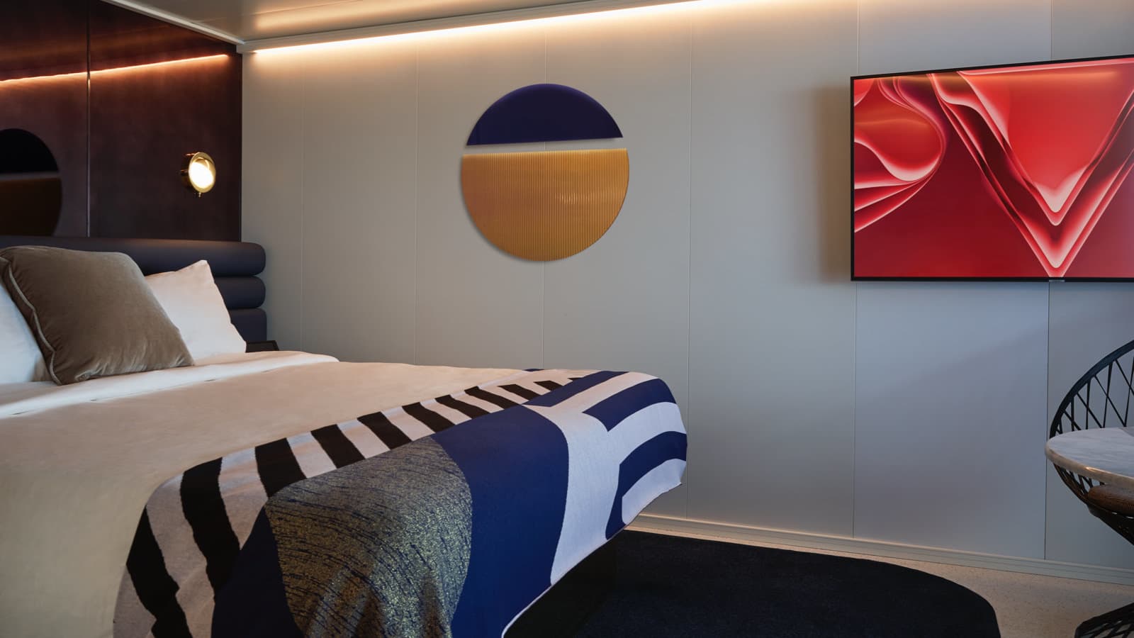 Valiant Lady Suite cabin