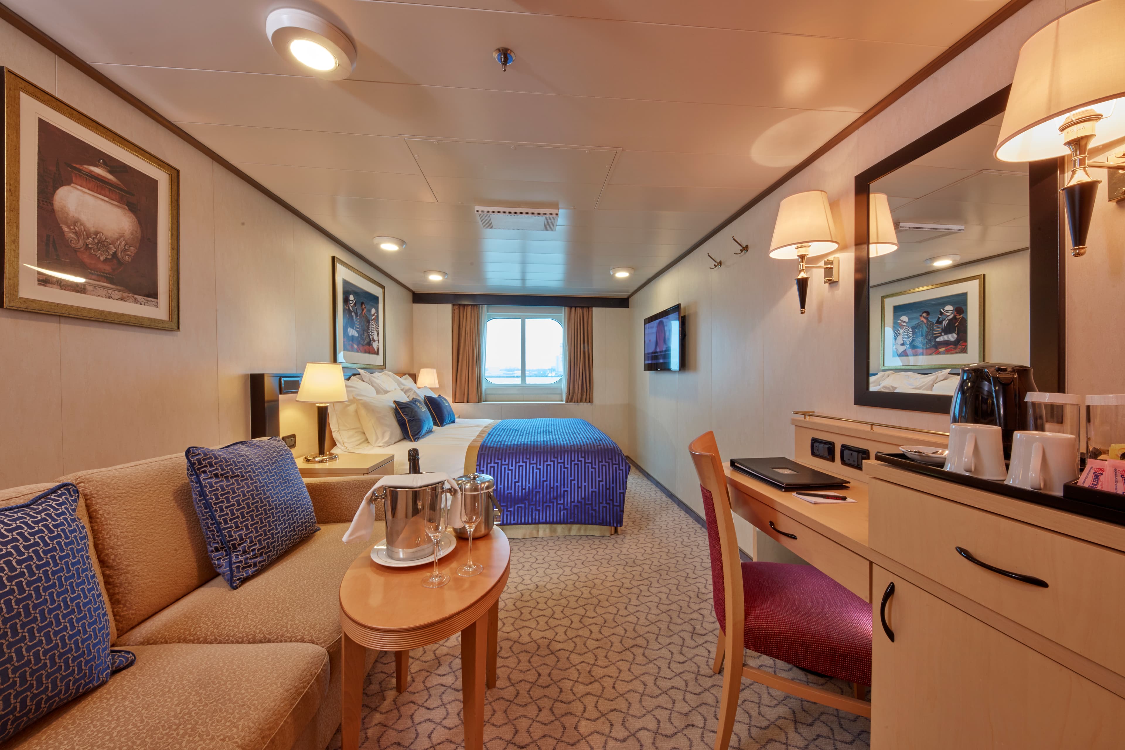 Queen Elizabeth Oceanview