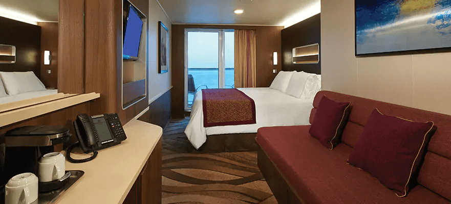 Norwegian Escape Family Club Balcony Suite