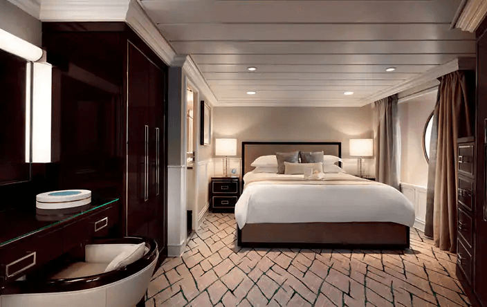 Regatta Vista Suite