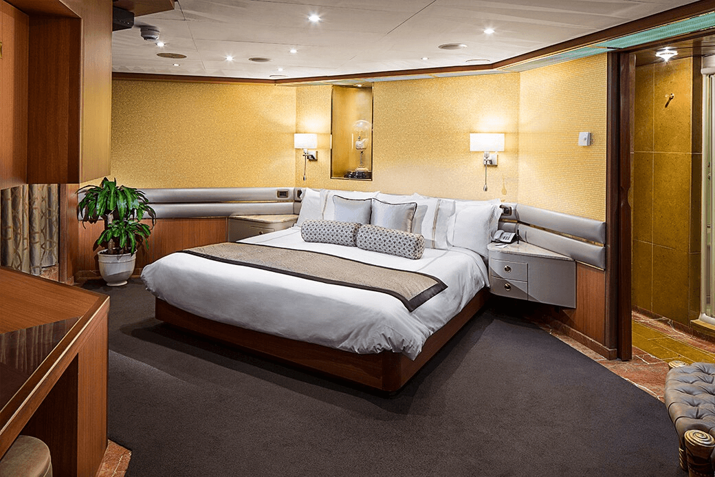 Noordam Pinnacle Suite