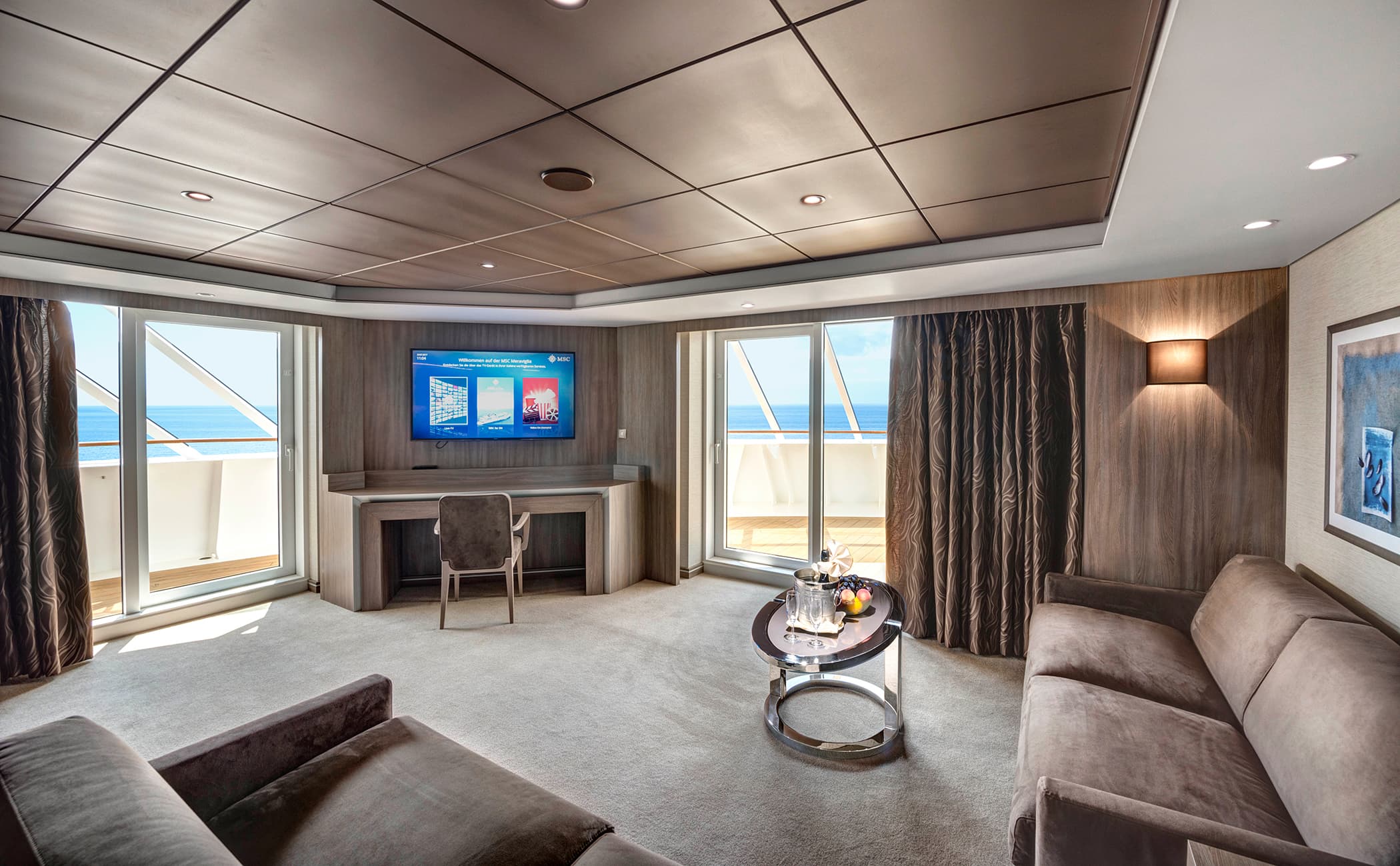 MSC Meraviglia MSC YACHT CLUB ROYAL SUITE