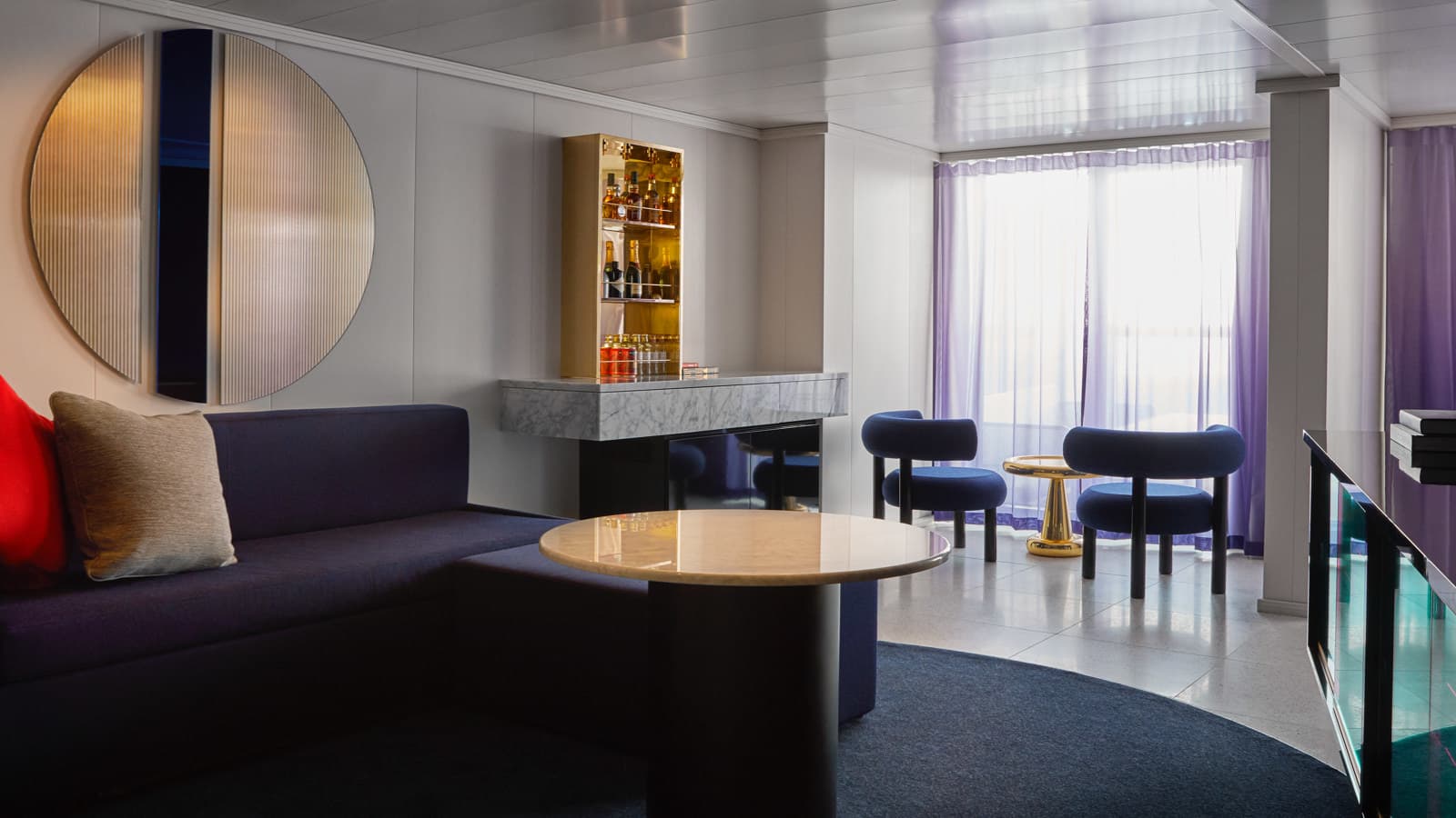 Resilient Lady Posh Suite
