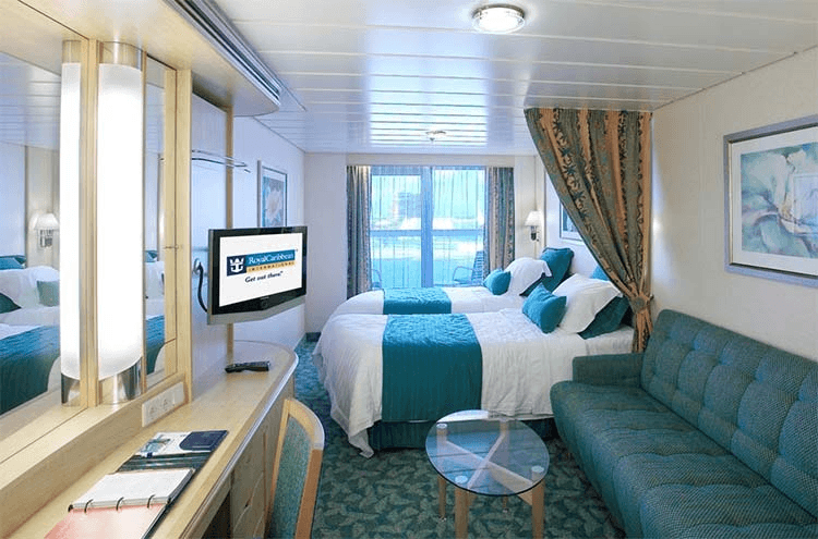 Independence of the Seas Connecting Oceanview Balcony