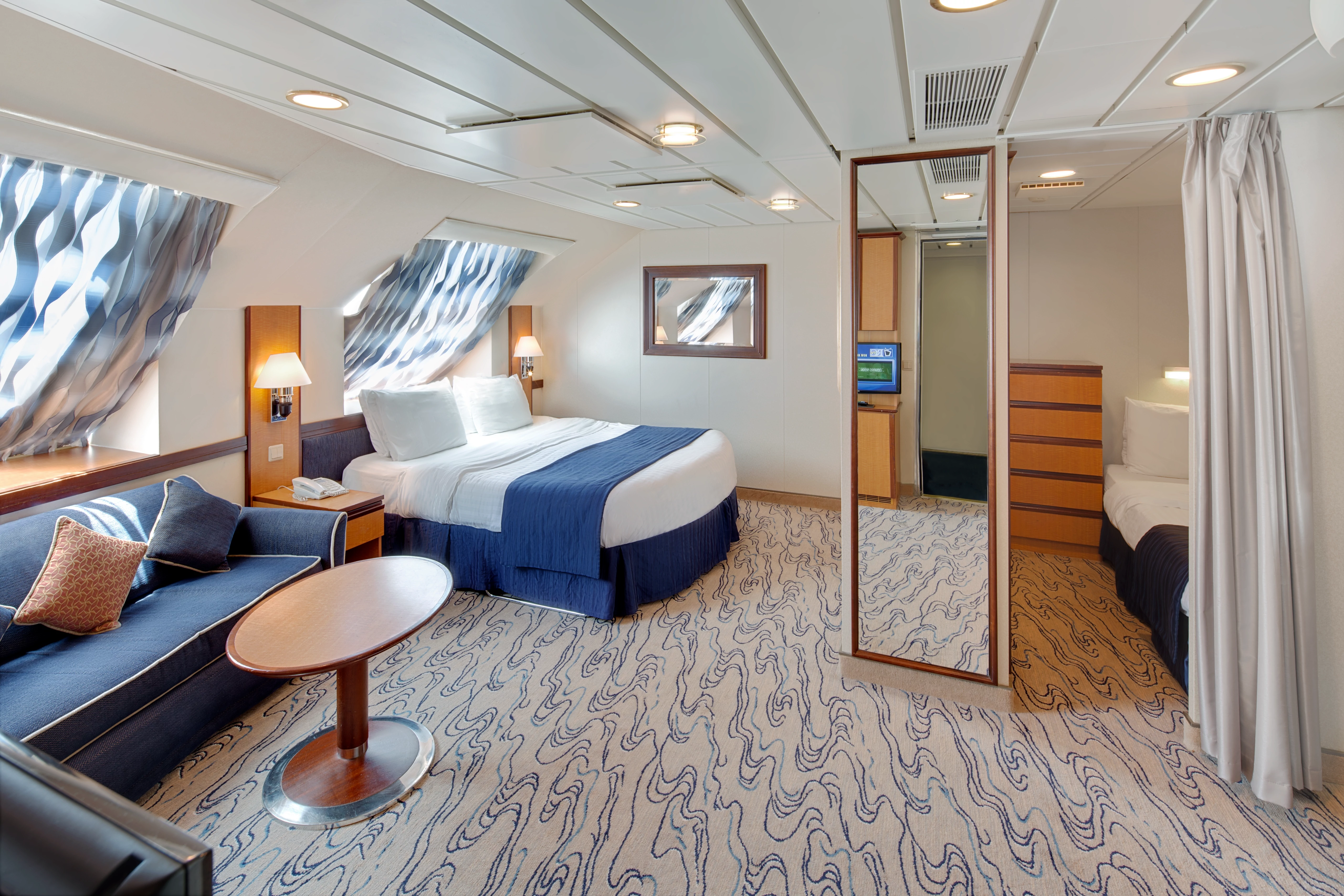 Jewel of the Seas Ultra Spacious Ocean View