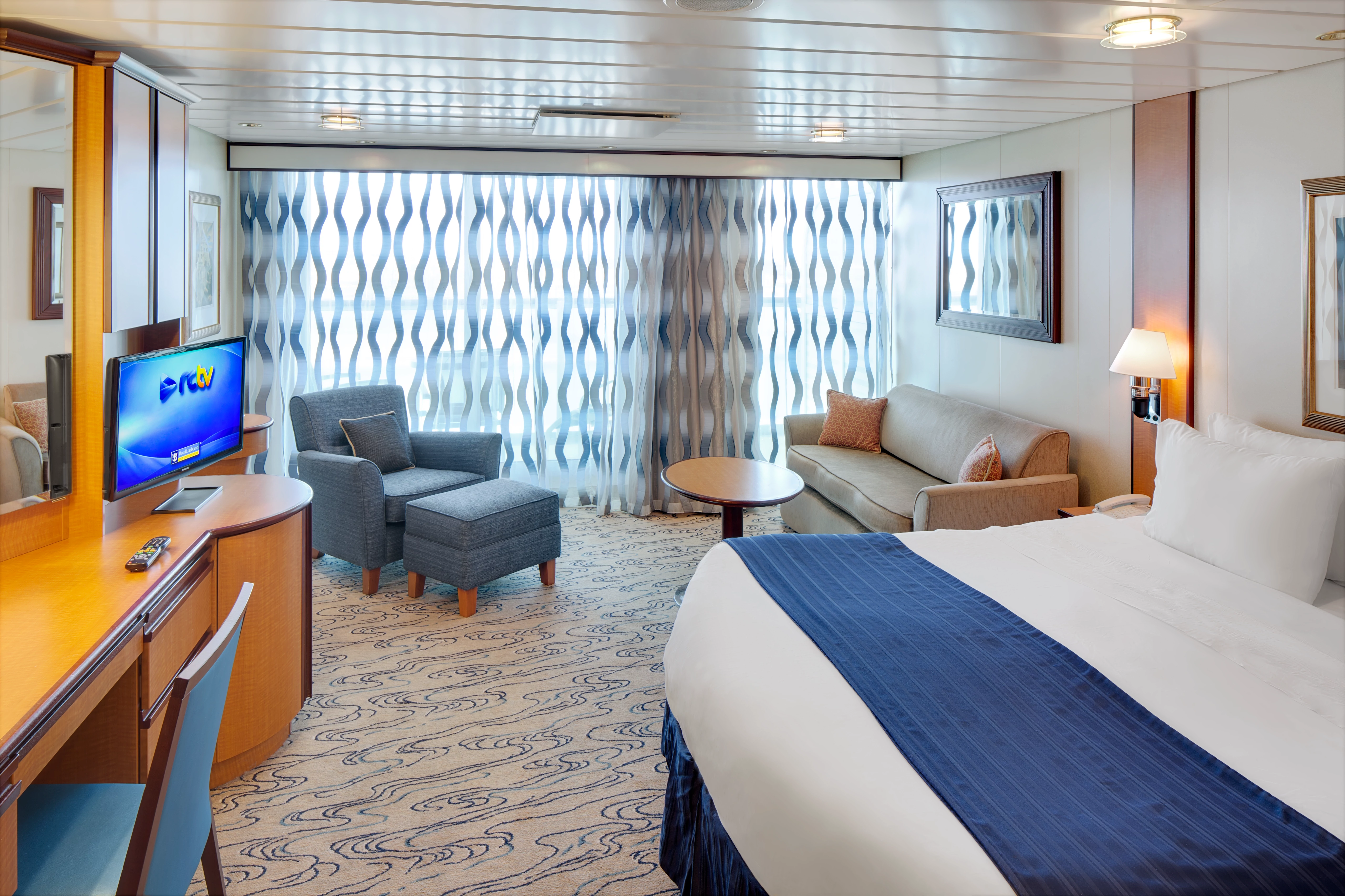Jewel of the Seas Junior Suite