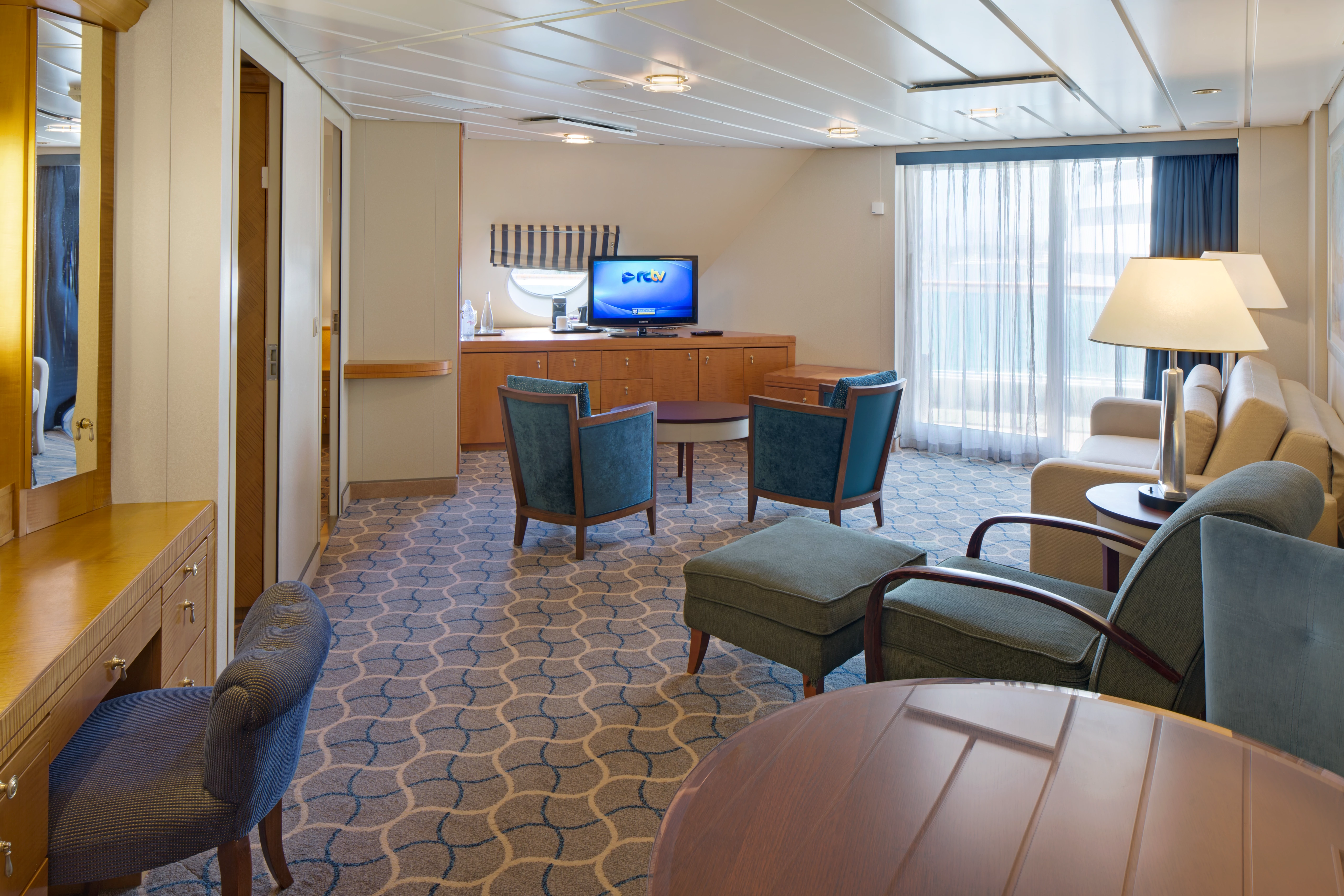 Jewel of the Seas Owner’s Suite - 2 Bedroom