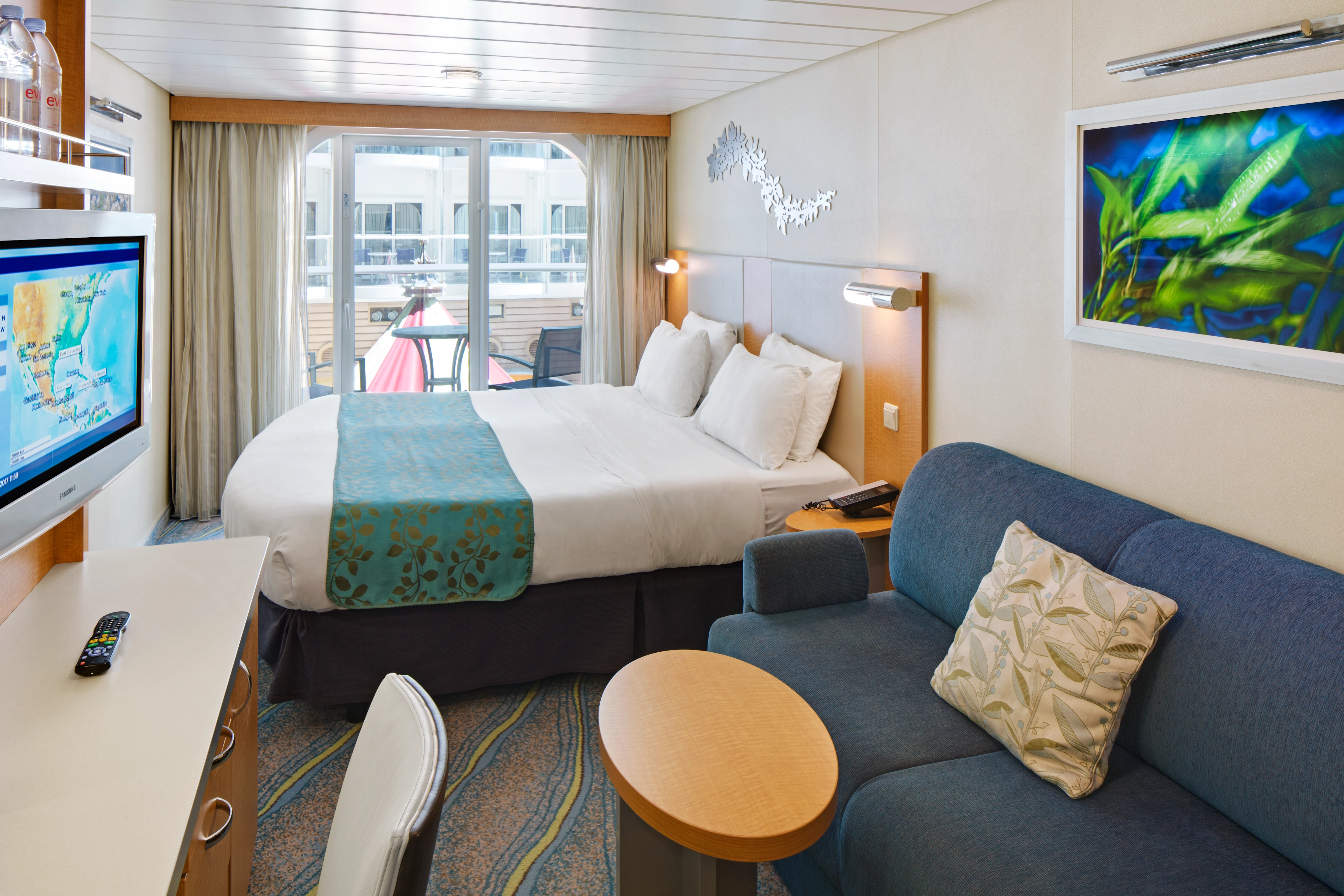 Oasis of the Seas Balcony cabin