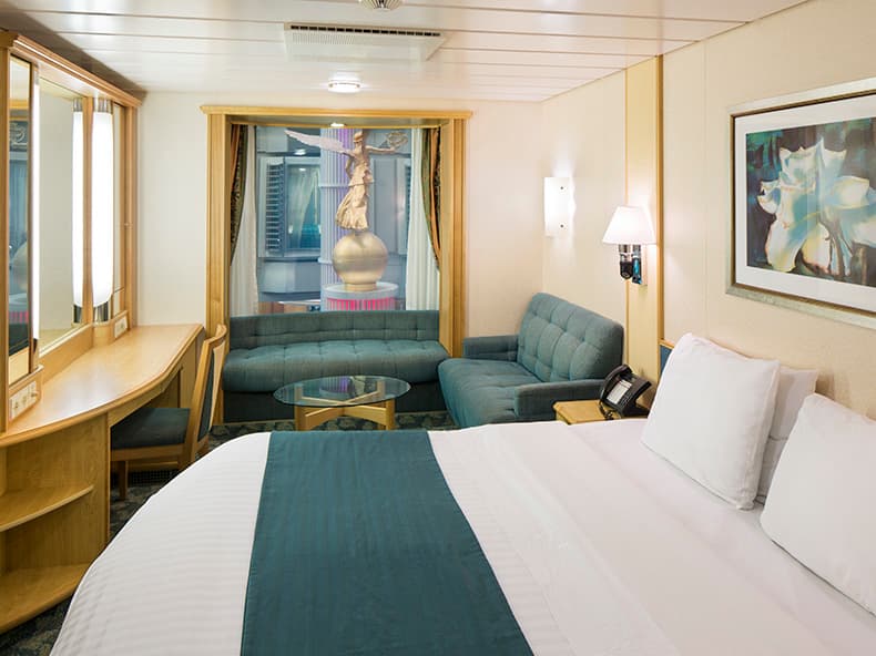 Independence of the Seas Connecting Promenade Interior