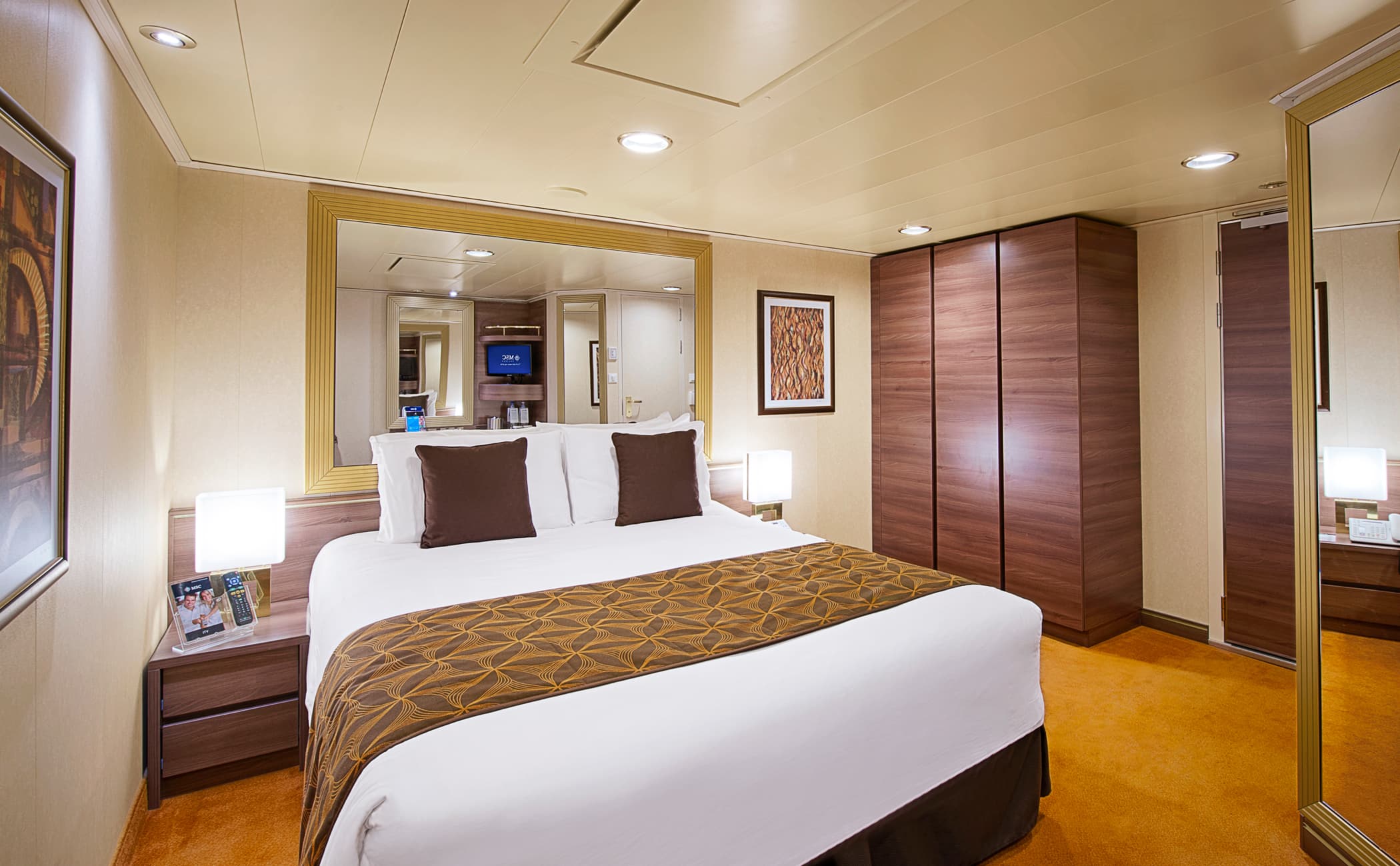 MSC Divina JUNIOR INTERIOR FANTASTICA