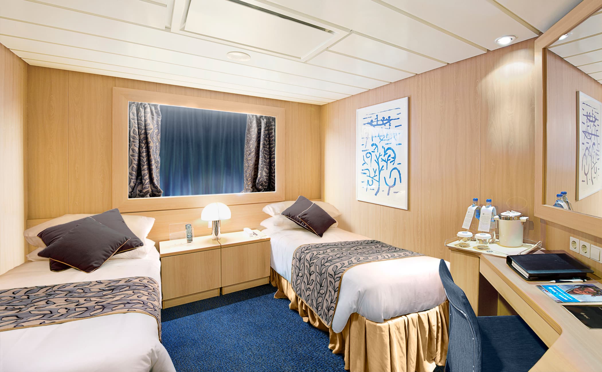 MSC Sinfonia JUNIOR OCEAN VIEW WITH OBSTRUCTED VIEW FANTASTICA