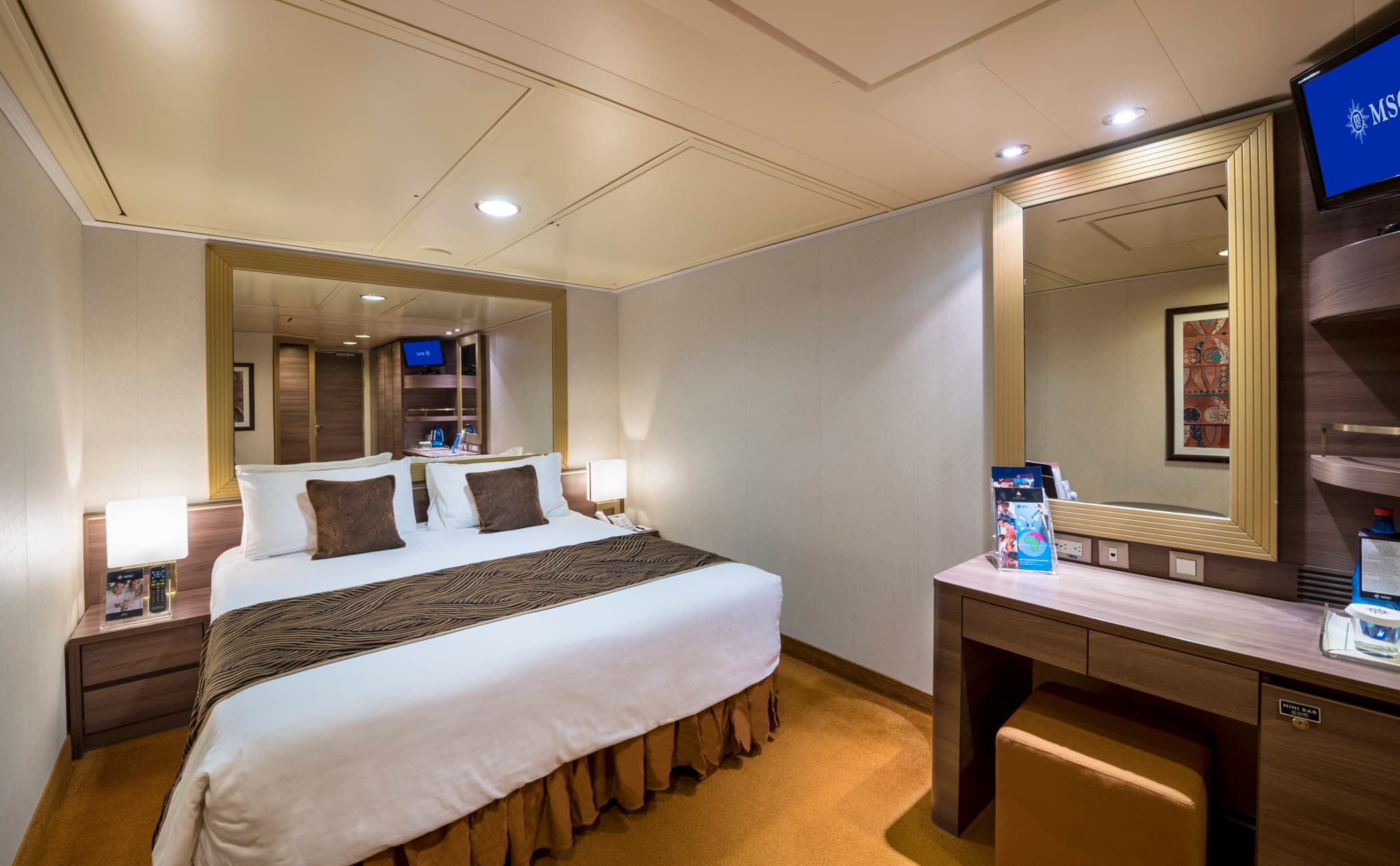 MSC Splendida DELUXE INTERIOR FANTASTICA