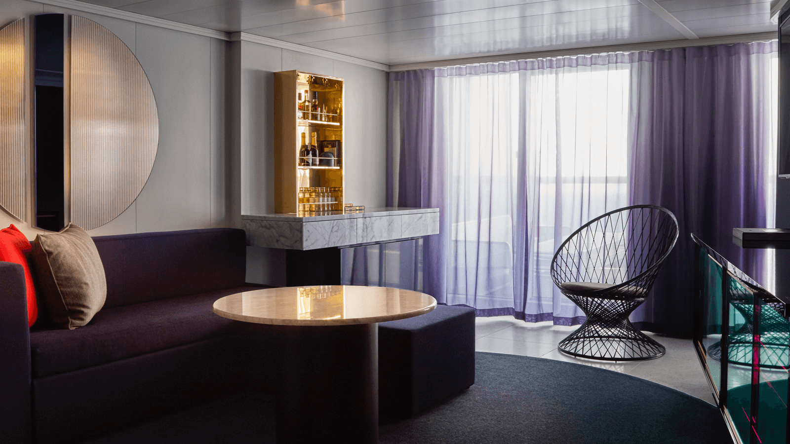 Brilliant Lady Fab Suite