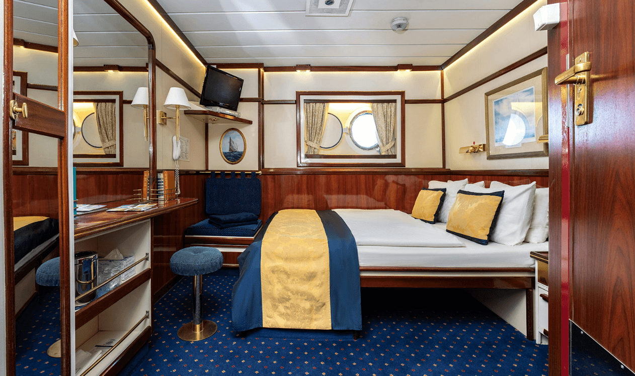 Star Clipper cruise ship