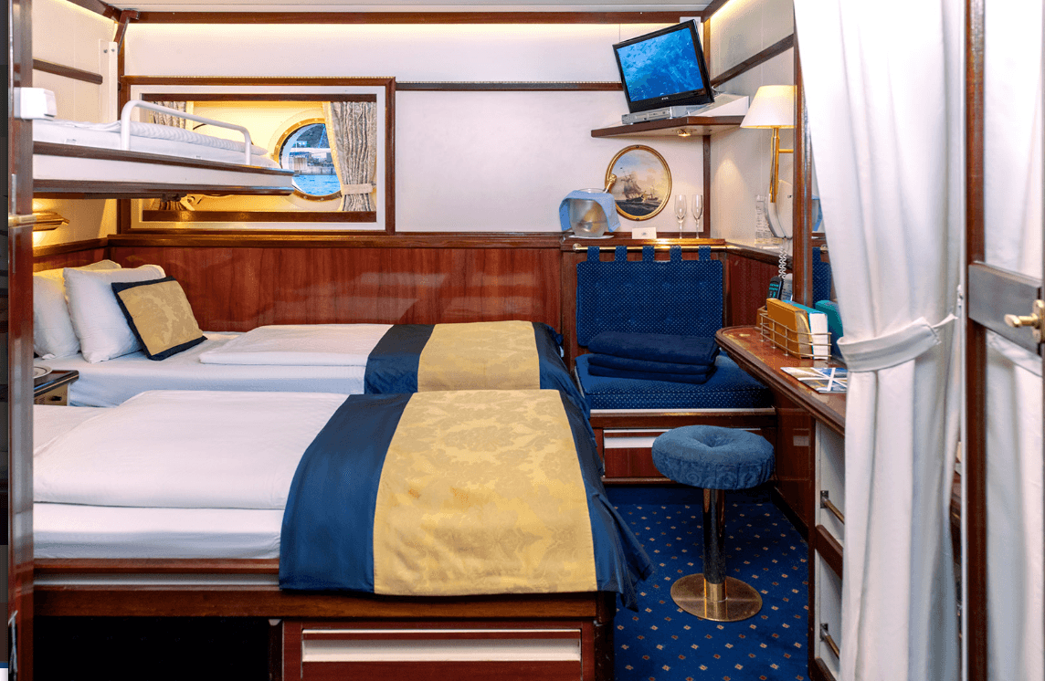 Star Flyer cruise ship