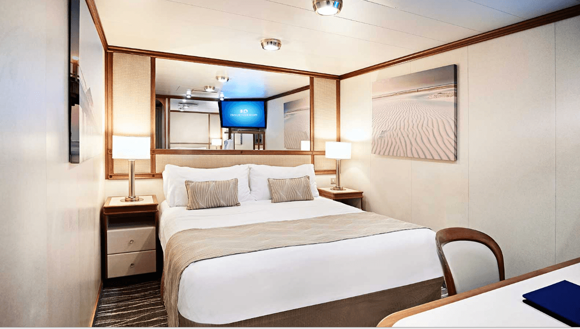 Island Princess Interior Two Lower Beds