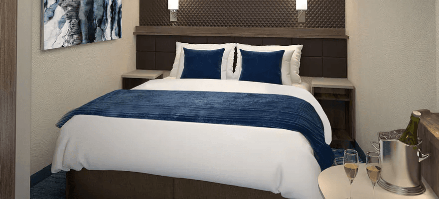 Norwegian Bliss Solo Inside