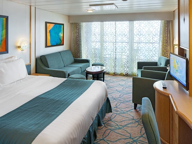 Grandeur of the Seas Sunset Junior Suite