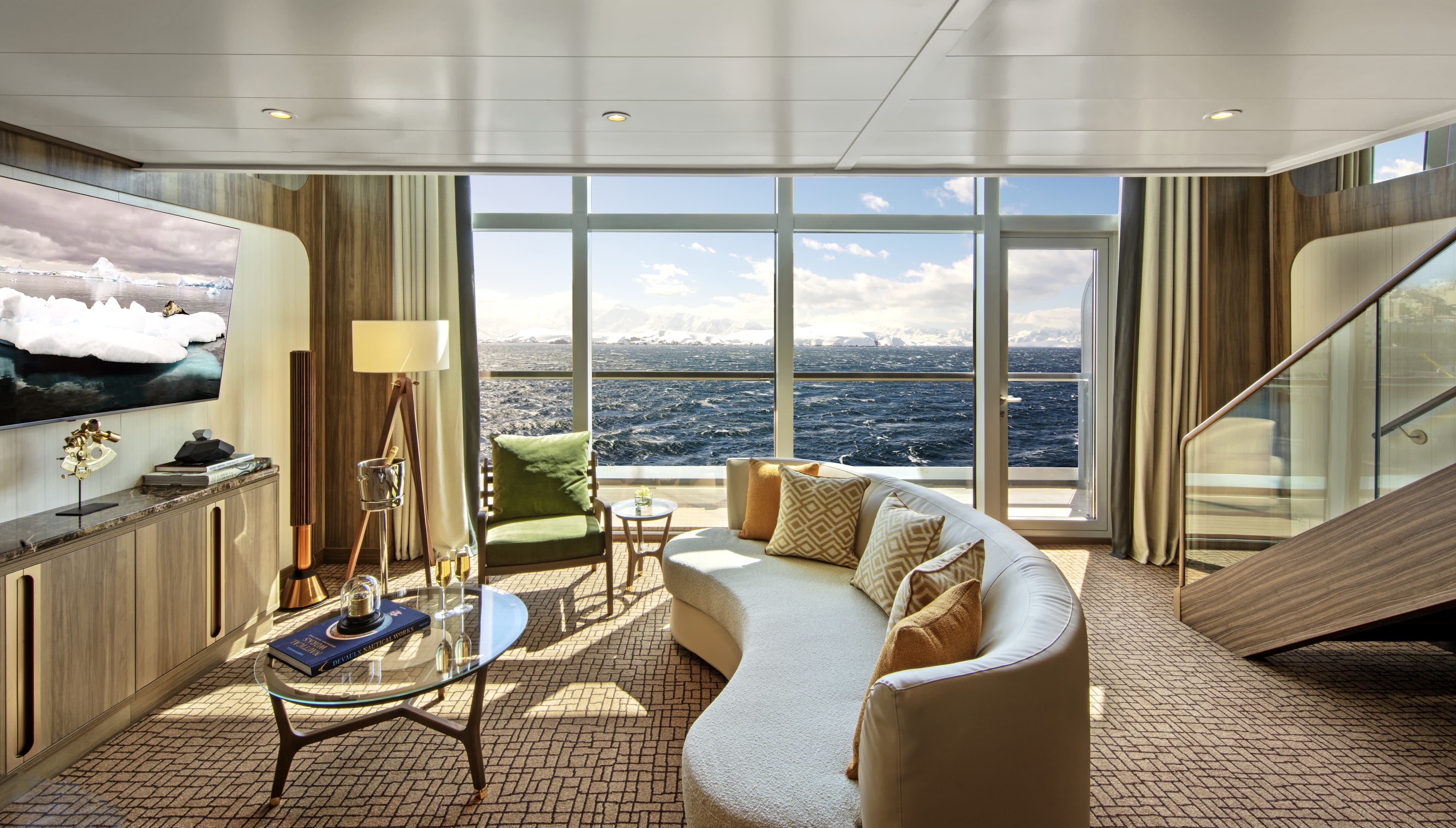 Seabourn Venture Wintergraden Suite