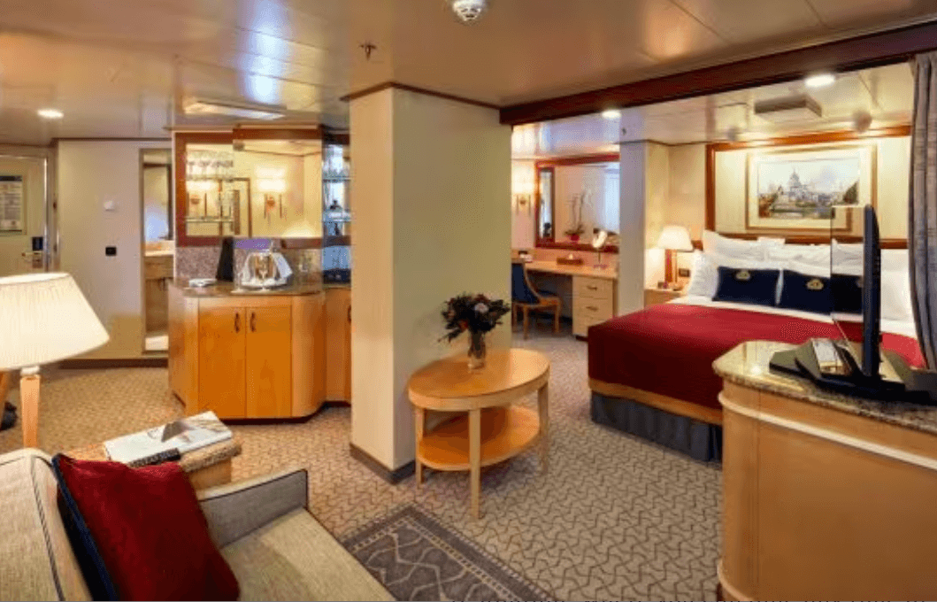 Queen Elizabeth Penthouse Suite