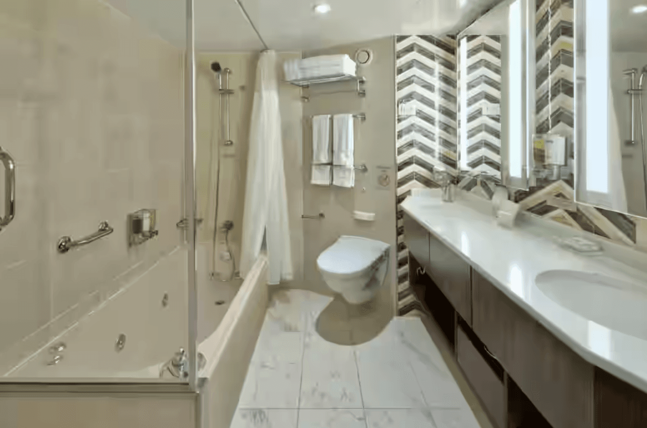 Noordam Suite cabin