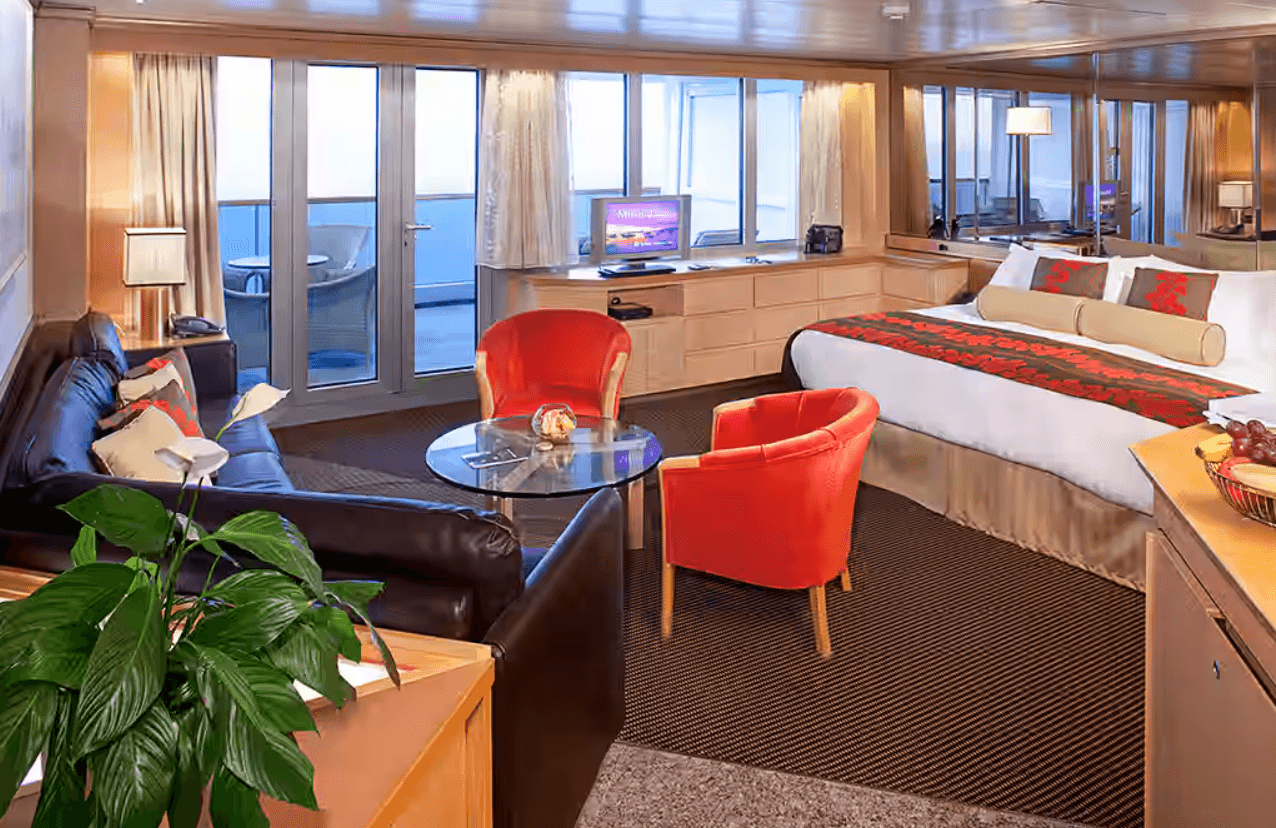 Volendam Neptune Suite