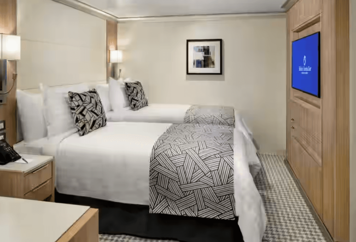 Rotterdam Inside cabin