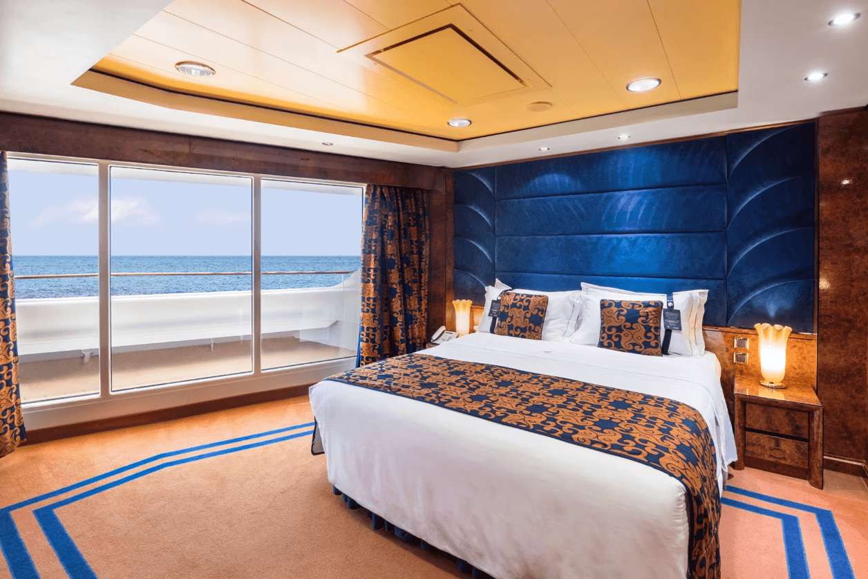 MSC Splendida MSC YACHT CLUB EXECUTIVE & FAMILY SUITE
