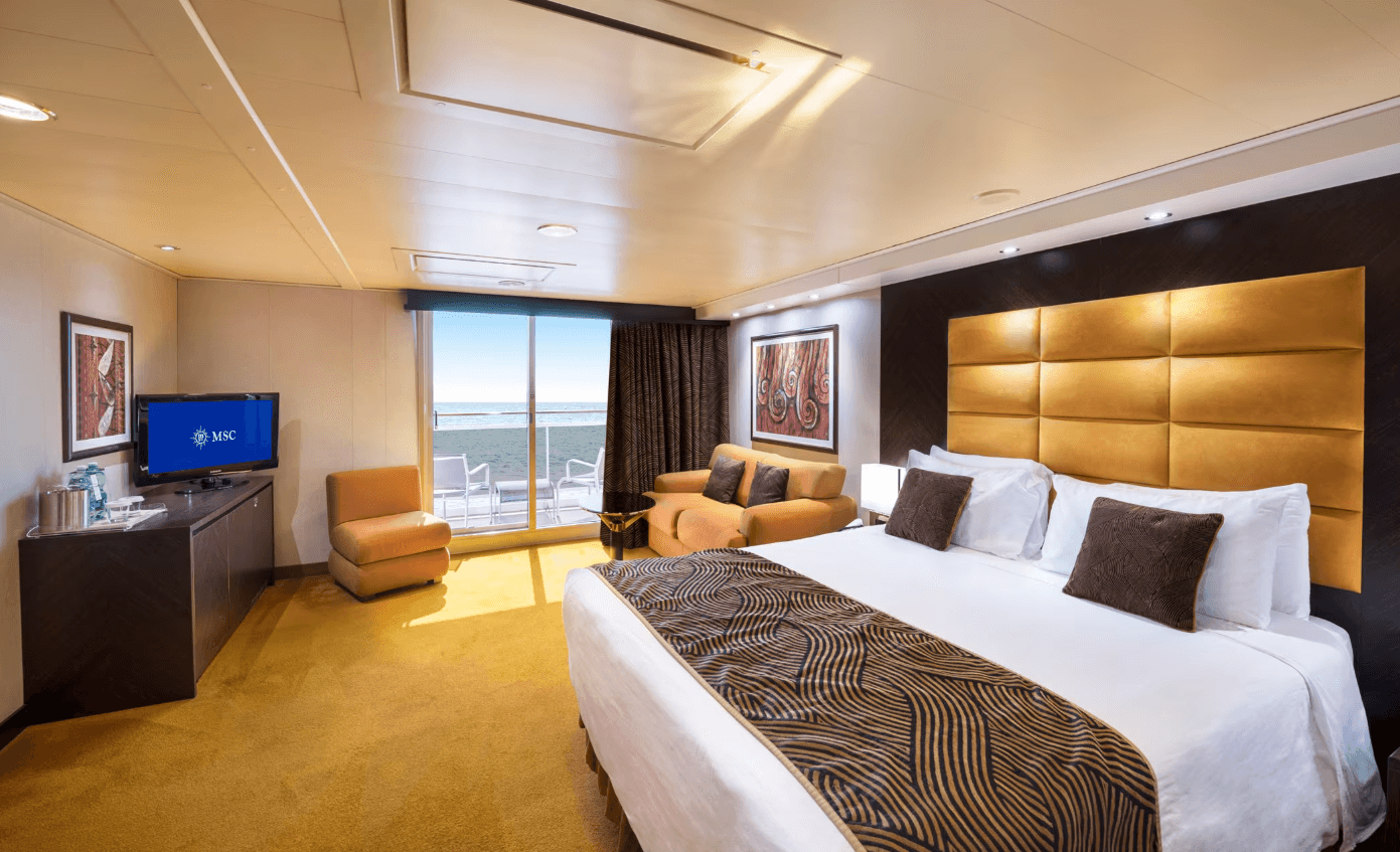 MSC Splendida JUNIOR SUITE AUREA WITH SEALED WINDOW