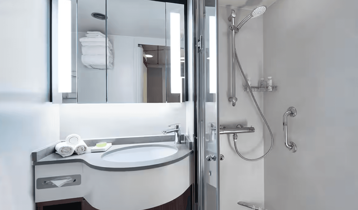 Nautica Balcony cabin