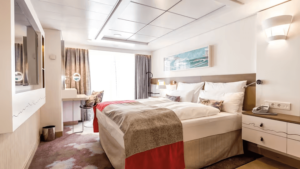 Mein Schiff 6 cruise ship