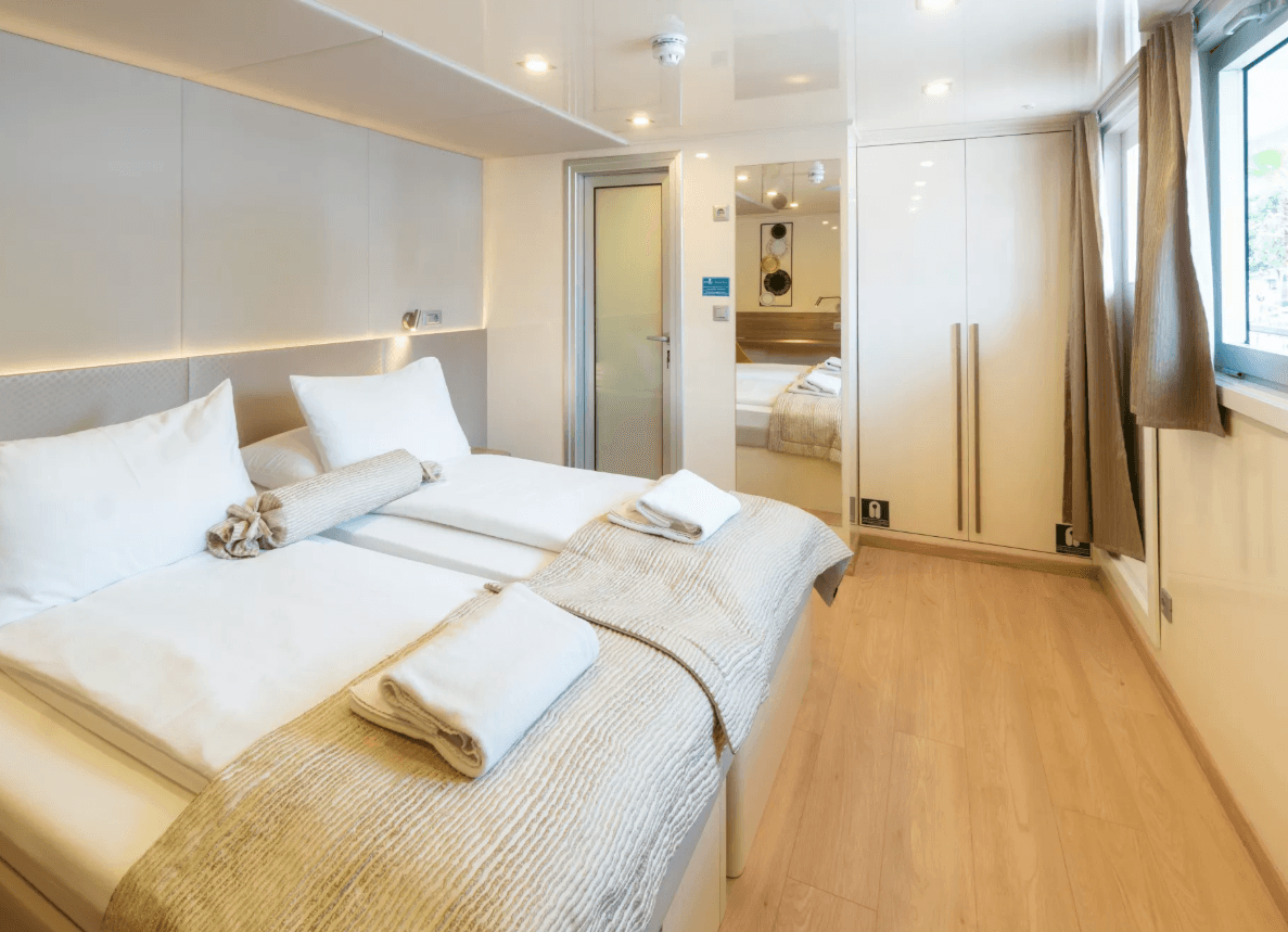 Cabin image