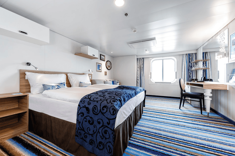 Mein Schiff 6 cruise ship