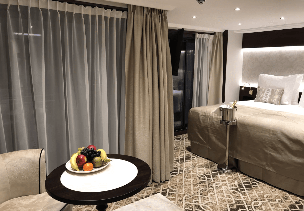 MS Geoffrey Chaucer Diamond Deck (Upper) - Deluxe Balcony Suite