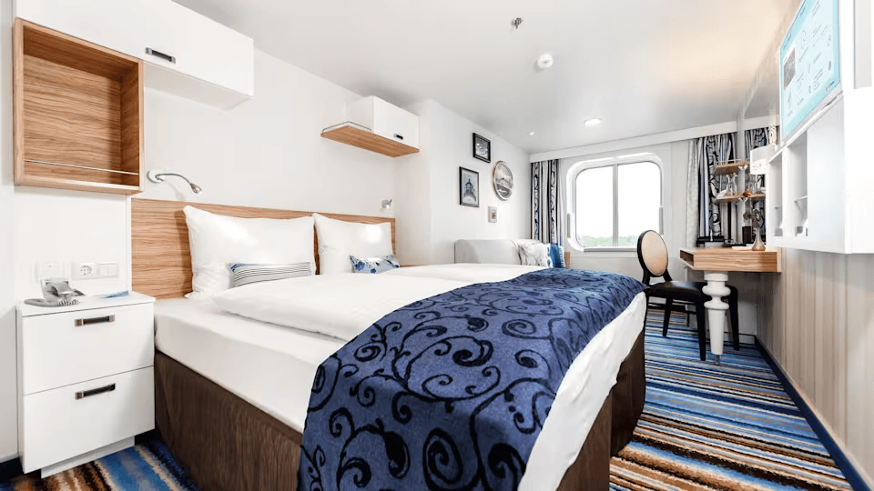 Mein Schiff 3 cruise ship