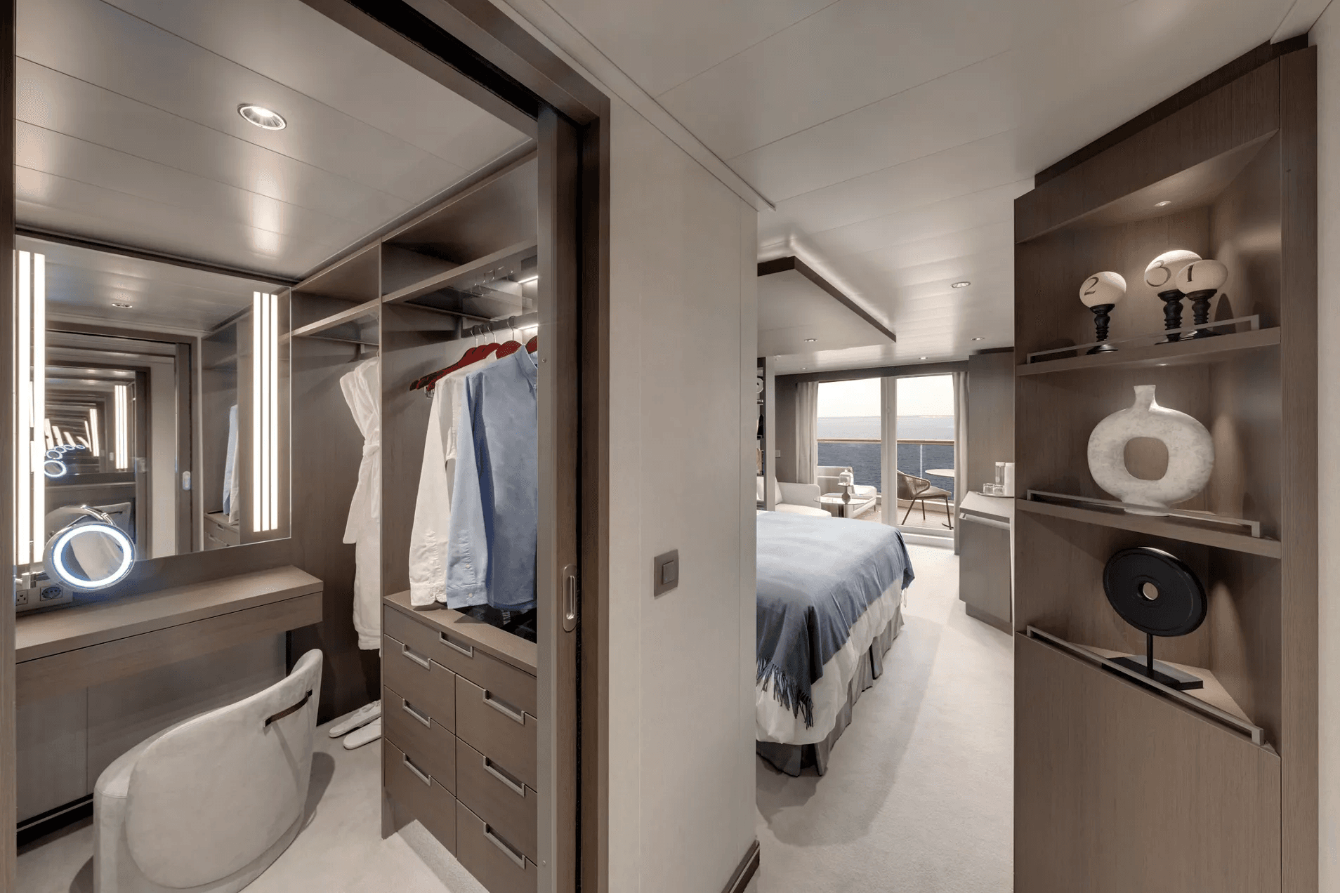 EXPLORA V Suite cabin
