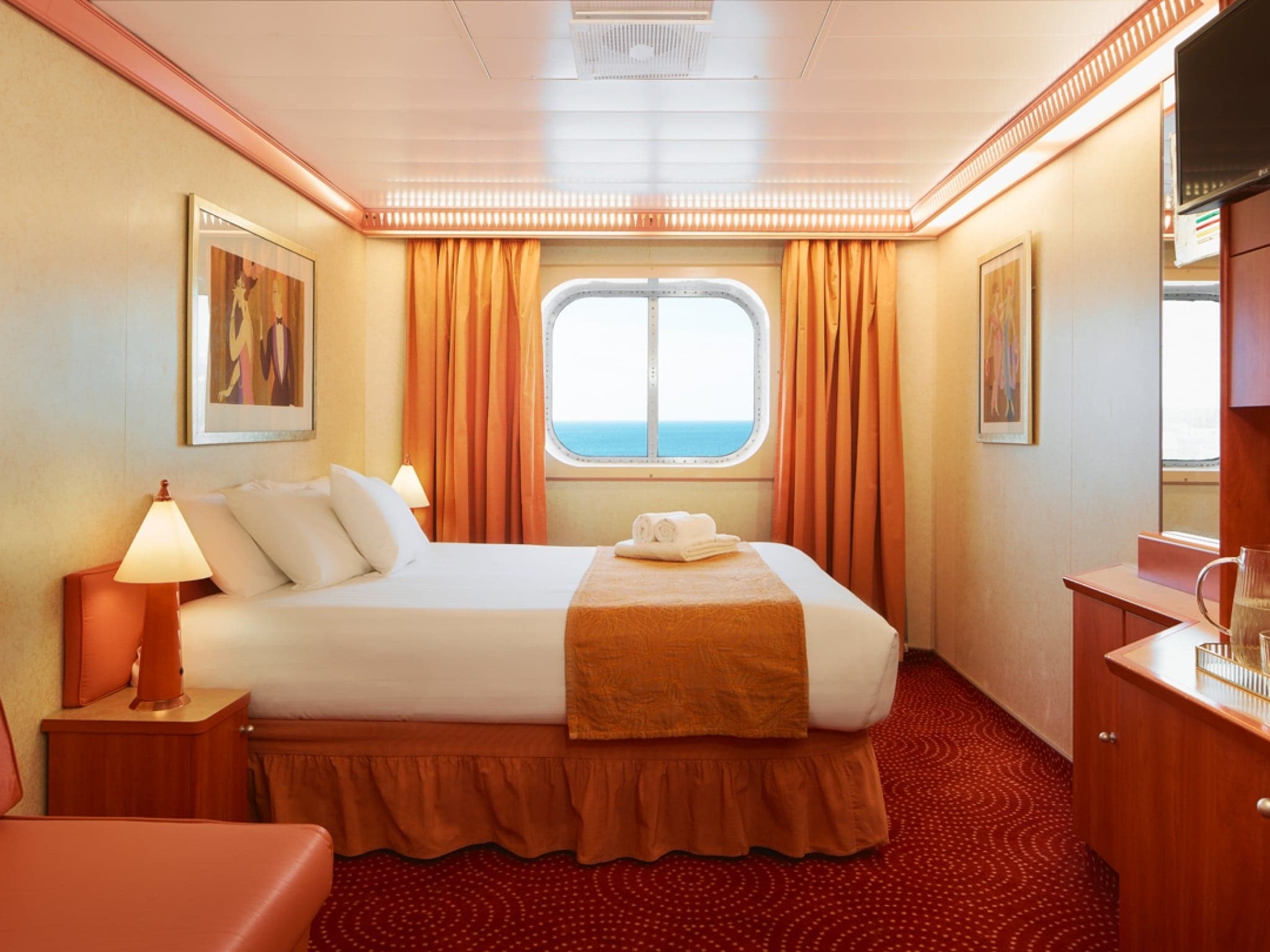 Costa Fortuna Oceanview / Outside cabin