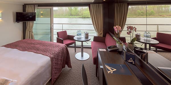 Avalon Passion Suite cabin