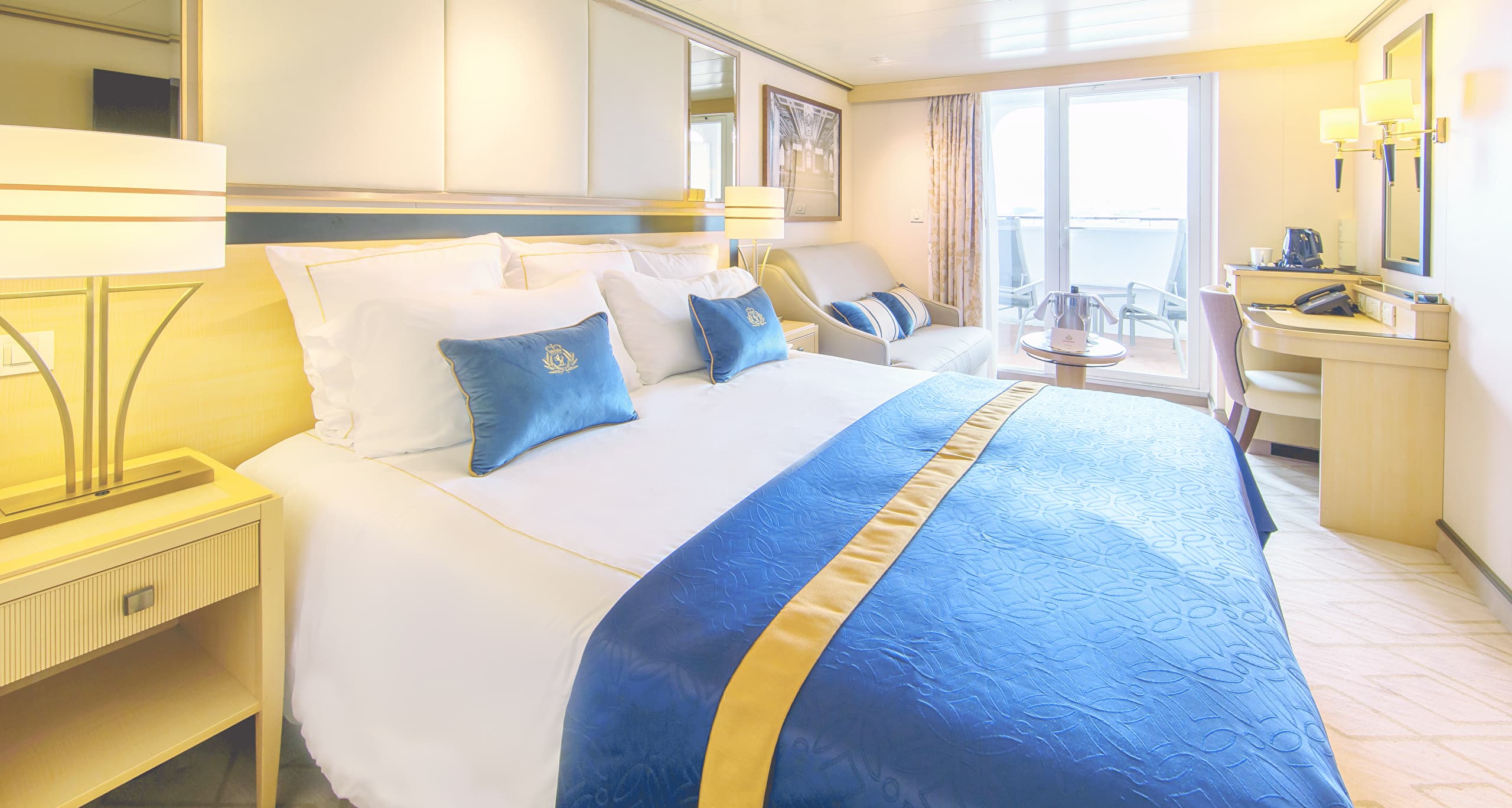 Queen Mary 2 Balcony cabin