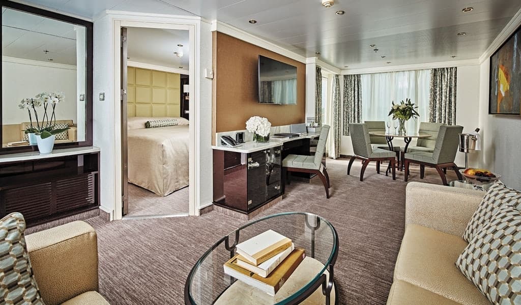 Seven Seas Navigator Suite cabin