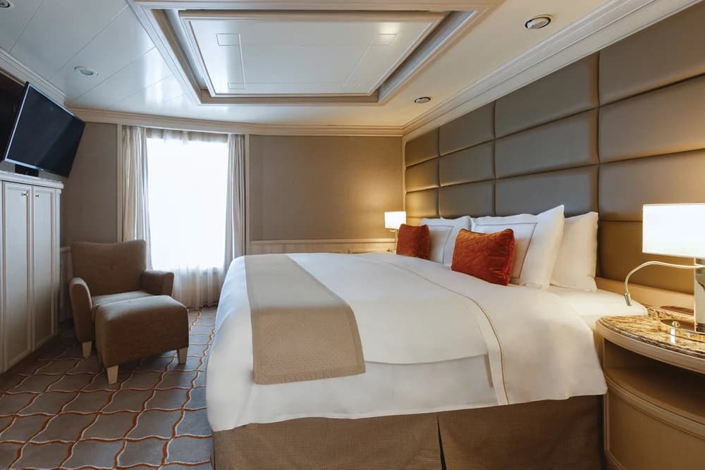 Silver Spirit Suite cabin