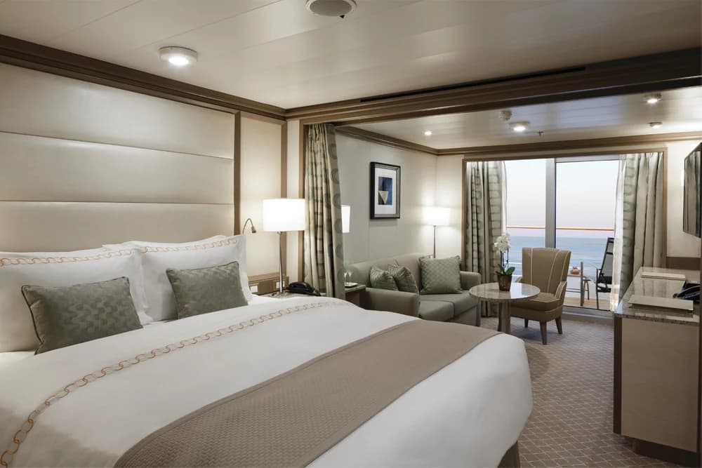Silver Dawn Suite cabin
